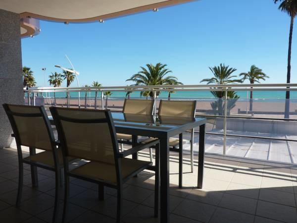 Apartamentos Deluxe Pompeya 2 เพนิสโคลา ภายนอก รูปภาพ