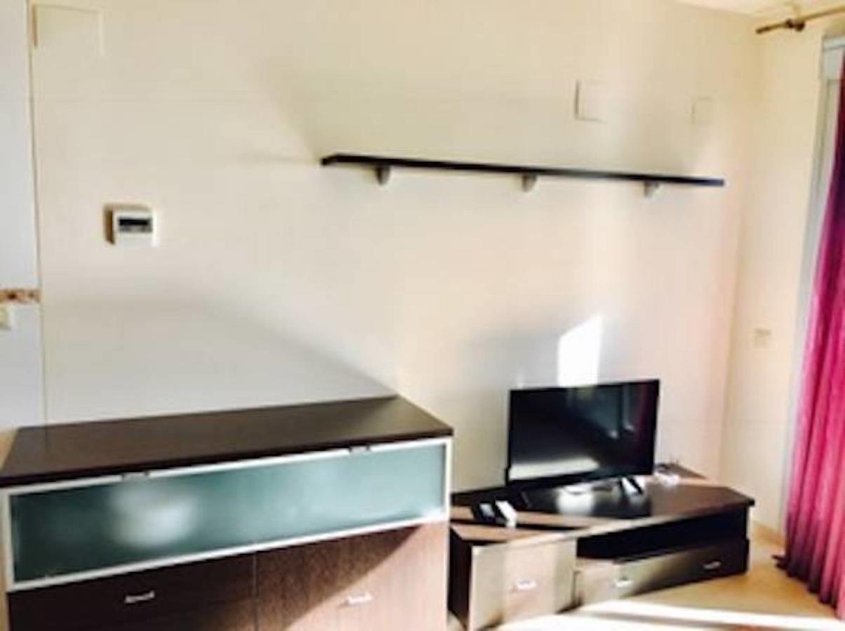 Apartamentos Deluxe Pompeya 2 เพนิสโคลา ภายนอก รูปภาพ