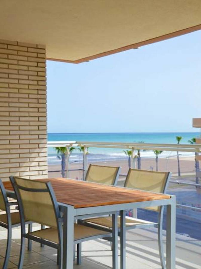 Apartamentos Deluxe Pompeya 2 เพนิสโคลา ภายนอก รูปภาพ
